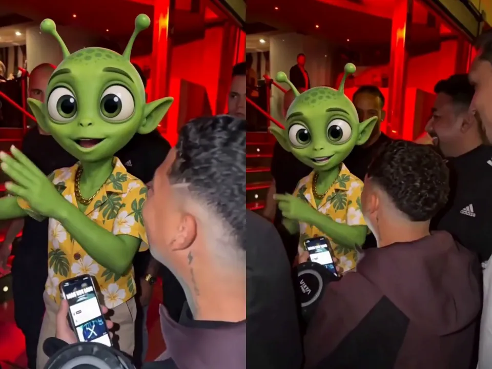 A green cartoon alien performing the Bulin 47 AI freestyle